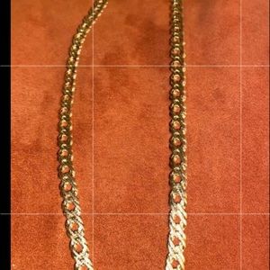 Cute and elegant necklace